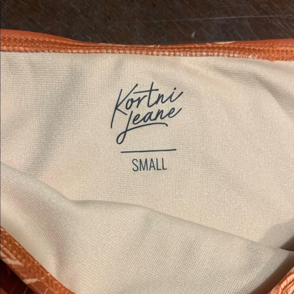 Kortni Jeane Rust Patterned High-Waisted Bikini Bottoms - NWT 🔥🔥 - Picture 2 of 3
